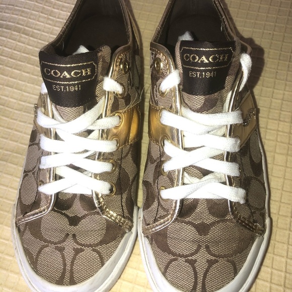 Signature Coach shoes for women - Picture 8 of 8